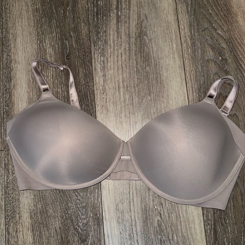 Elegant Gray Women's Bra - NEW WITHOUT TAGS - Picture 1 of 3